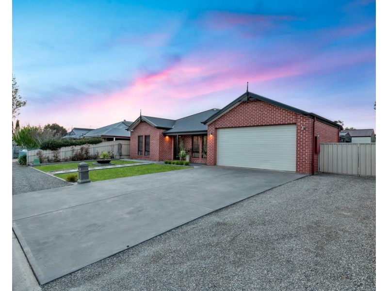 9 Elsie Drive, Strathalbyn SA 5255