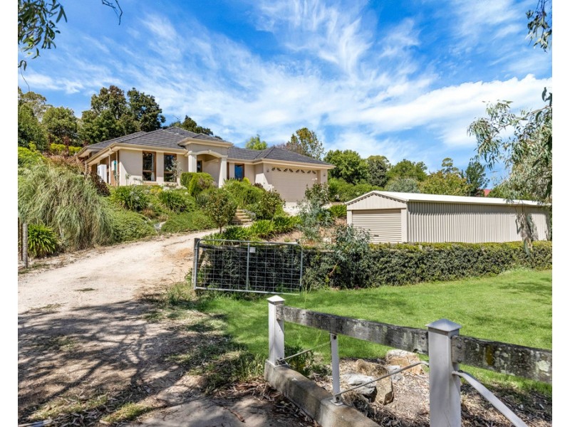 3 Fairfield Road, Mount Barker SA 5251