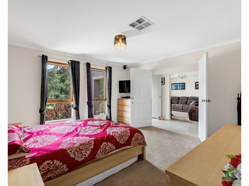 3 Fairfield Road, Mount Barker SA 5251