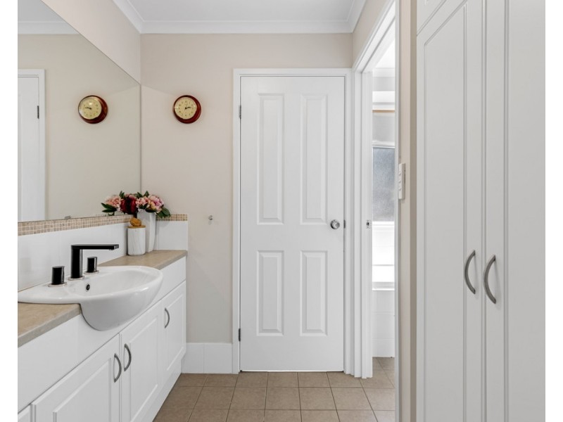 3 Fairfield Road, Mount Barker SA 5251