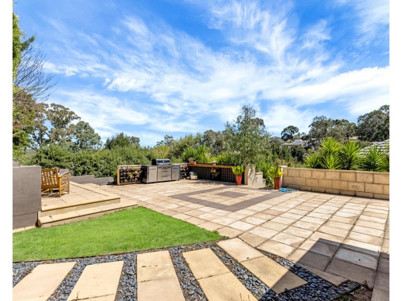 3 Fairfield Road, Mount Barker SA 5251