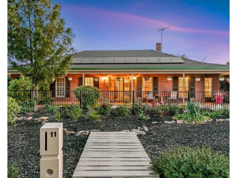 11 Fairfield Drive, Strathalbyn SA 5255