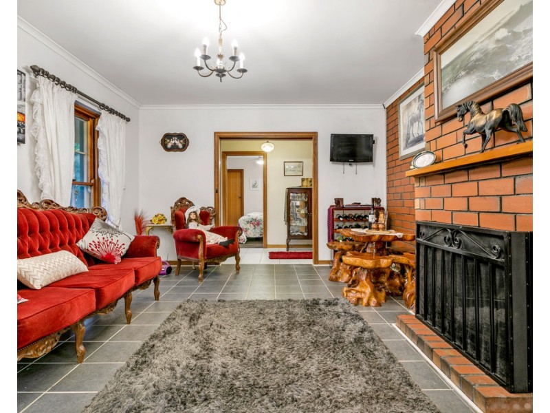 11 Fairfield Drive, Strathalbyn SA 5255
