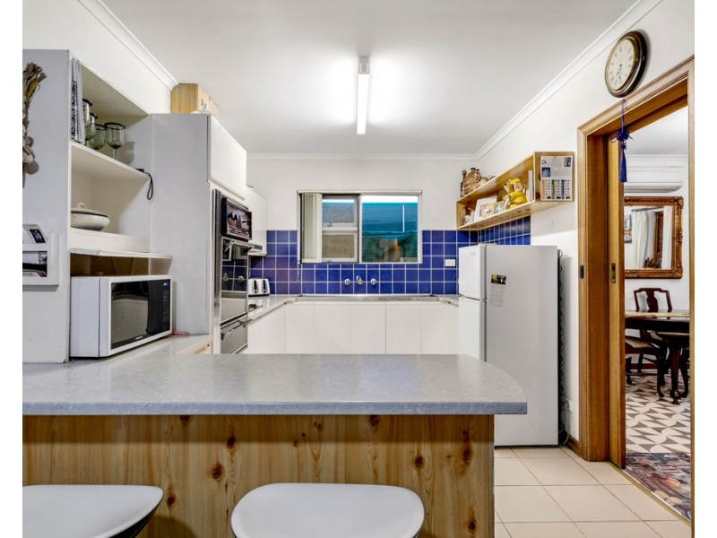 11 Fairfield Drive, Strathalbyn SA 5255