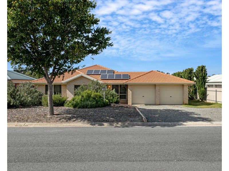 10 Fairweather Drive, Strathalbyn SA 5255