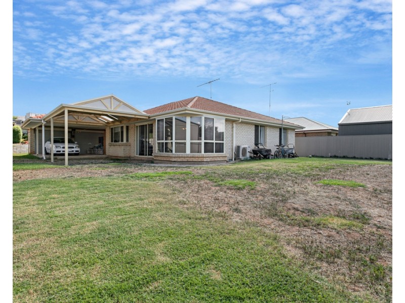 10 Fairweather Drive, Strathalbyn SA 5255
