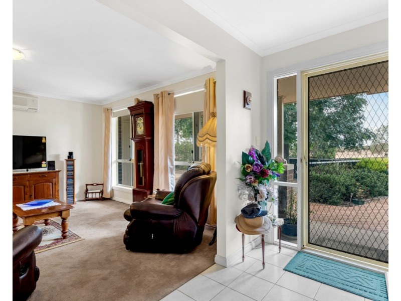 48 Sandergrove Road, Strathalbyn SA 5255