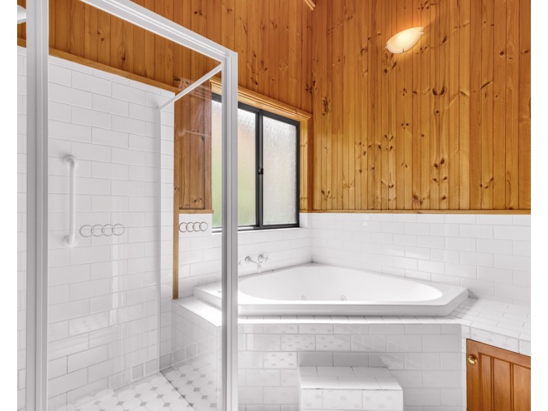 109 Piccadilly Road, Crafers SA 5152