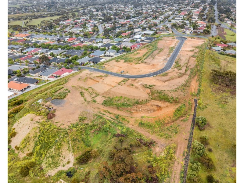 Lots 501 – 505 Fuschia Street, Huntfield Heights SA 5163