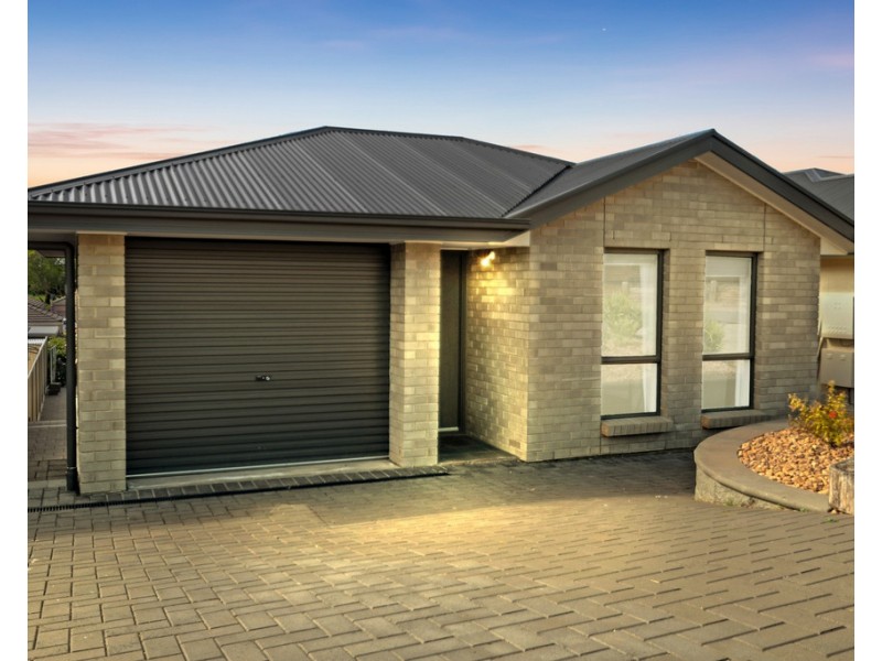 8 Maplewood Court, Flagstaff Hill SA 5159