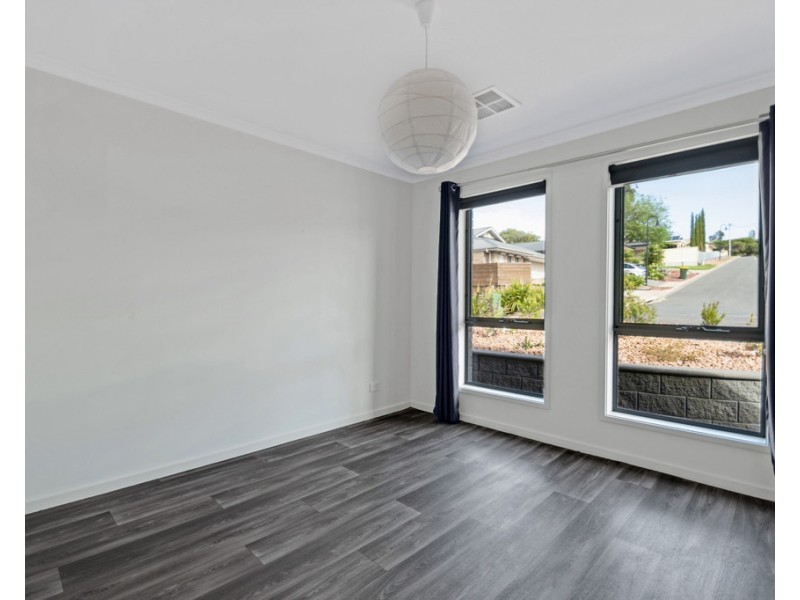 8 Maplewood Court, Flagstaff Hill SA 5159