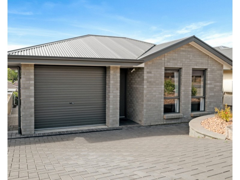 8 Maplewood Court, Flagstaff Hill SA 5159