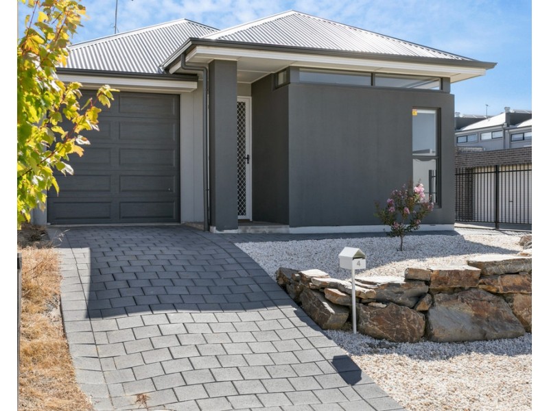 4 Wimbledon Close, Mount Barker SA 5251