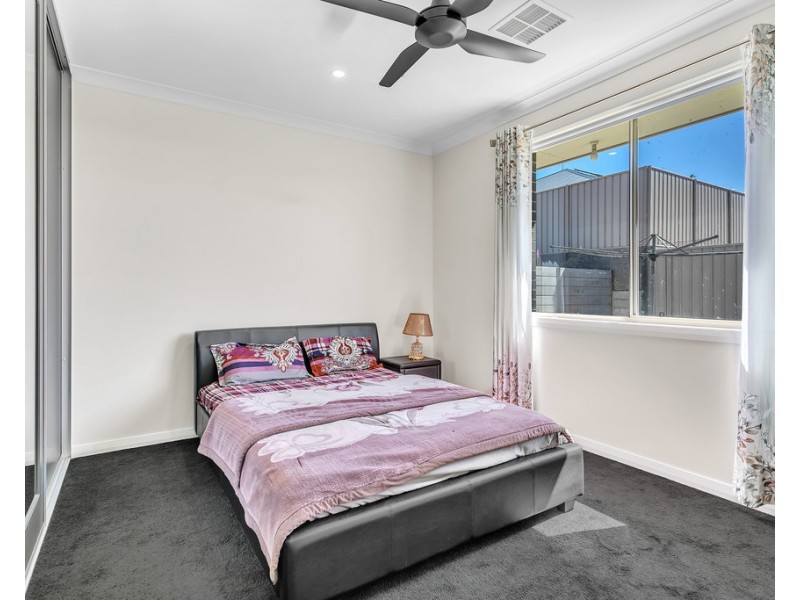 28 Aston Parade, Mount Barker SA 5251