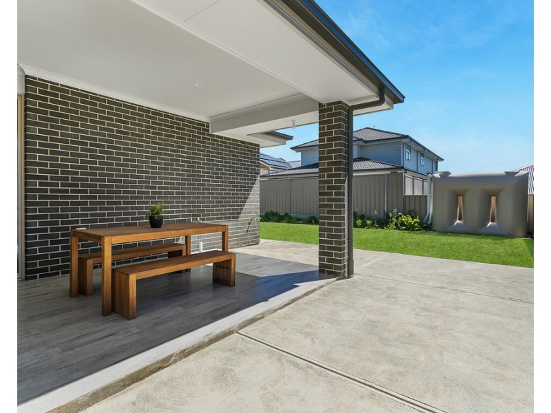 28 Aston Parade, Mount Barker SA 5251