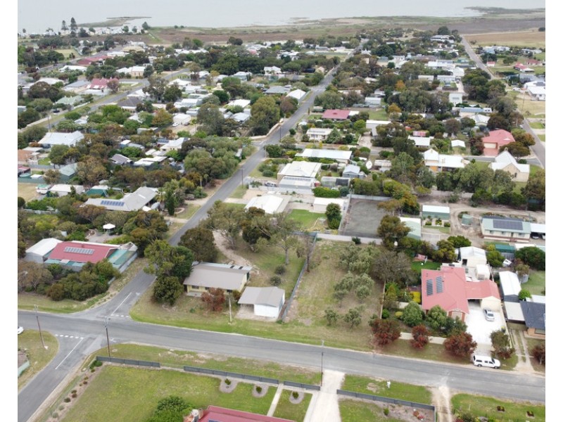 6 Maroo Street, Milang SA 5256