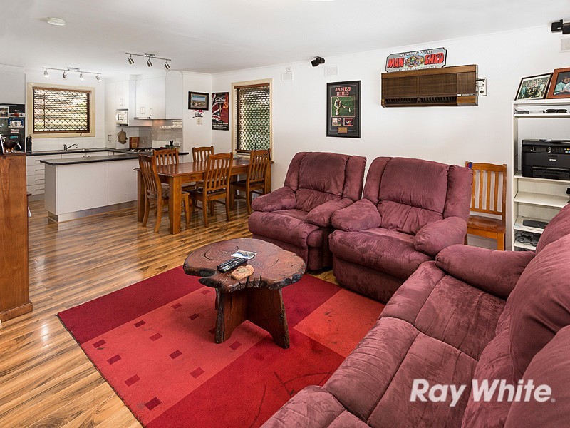 10 Daw Avenue, Mount Barker SA 5251