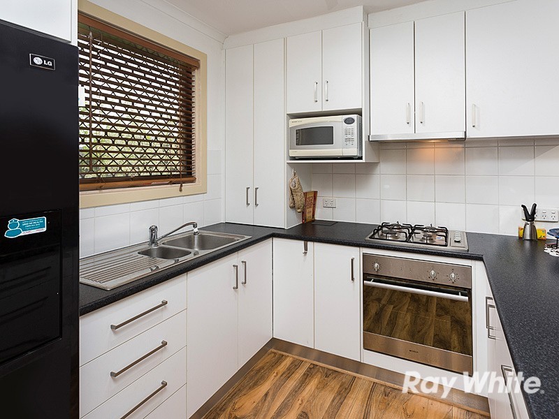 10 Daw Avenue, Mount Barker SA 5251