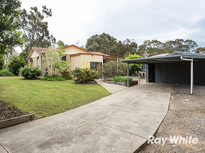 10 Daw Avenue, Mount Barker SA 5251