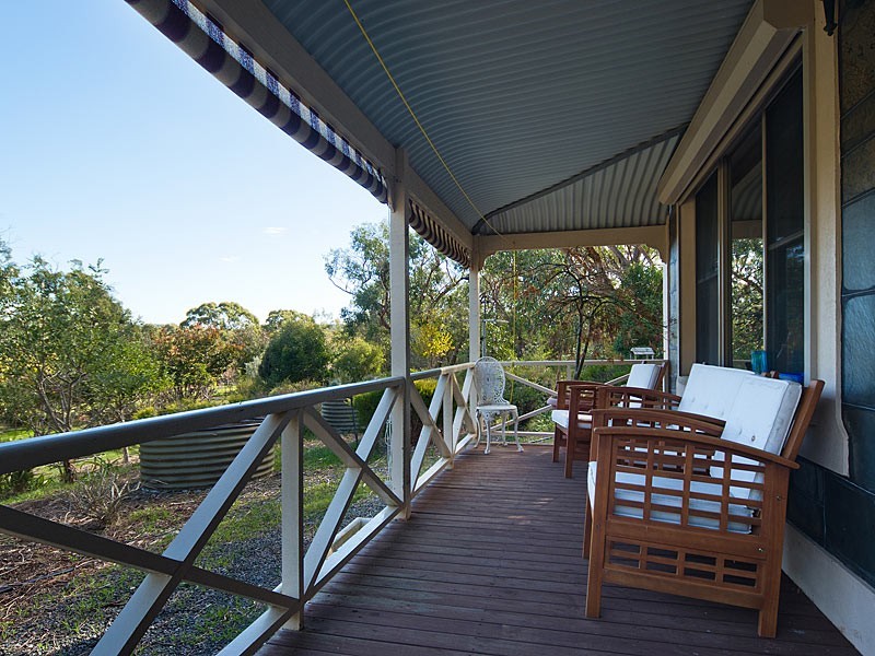 19 Davis Road, Macclesfield SA 5153