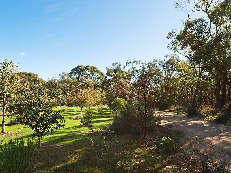 19 Davis Road, Macclesfield SA 5153
