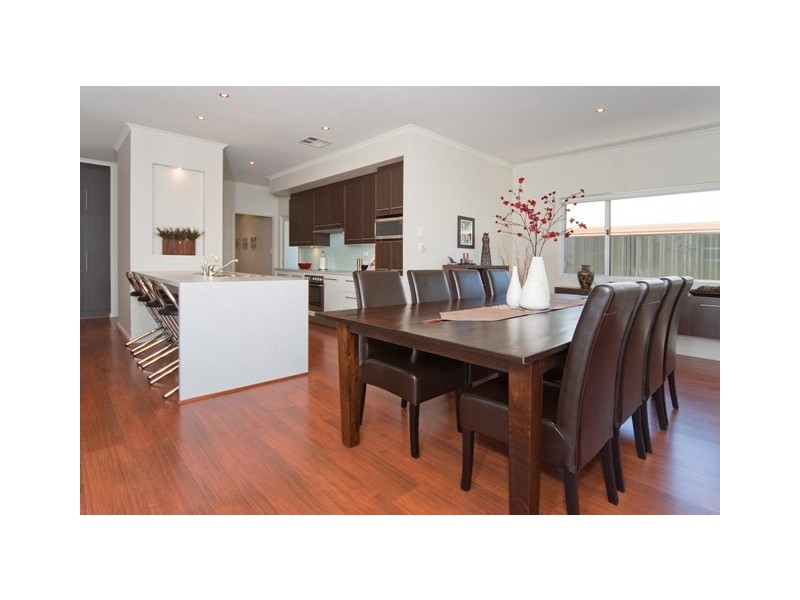 10 Fairfield Road, Mount Barker SA 5251