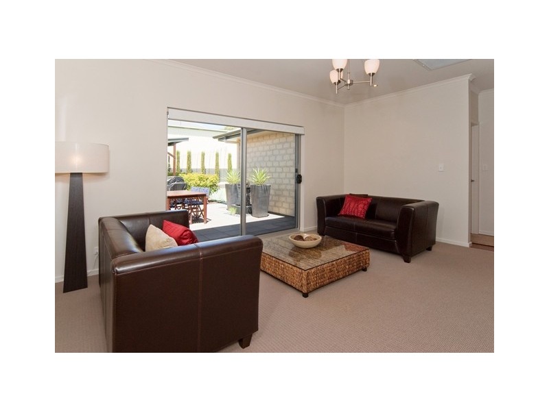 10 Fairfield Road, Mount Barker SA 5251
