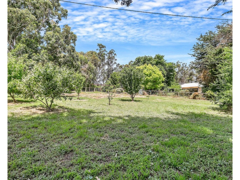 11B Monmouth Farm Road, Flaxley SA 5153
