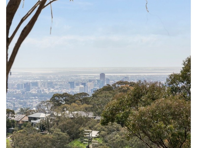 11 Winding Way, Belair SA 5052