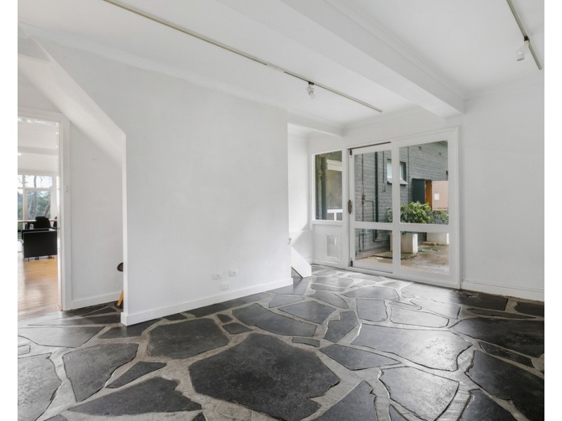 11 Winding Way, Belair SA 5052