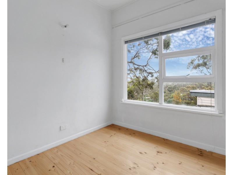 11 Winding Way, Belair SA 5052