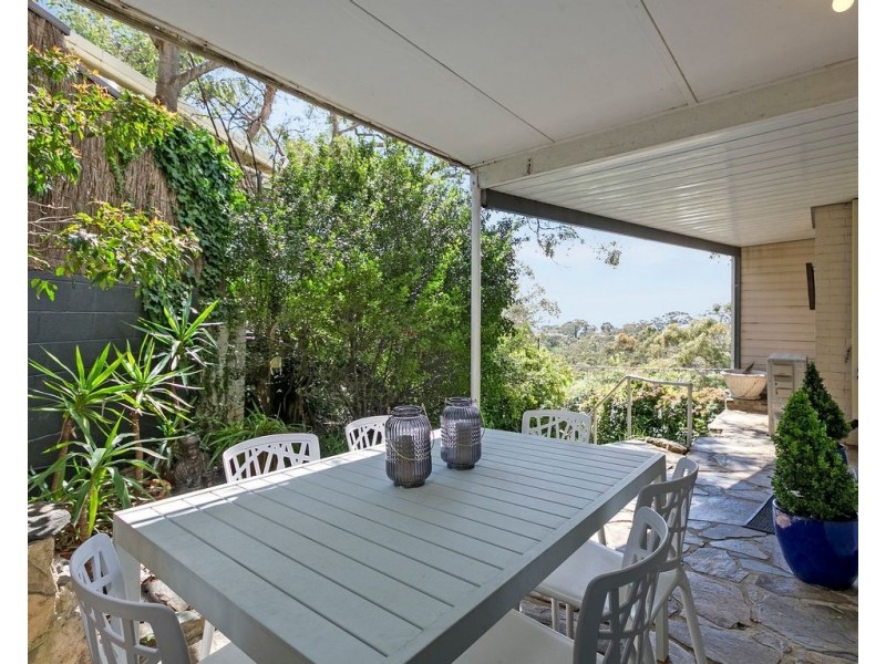 11 Winding Way, Belair SA 5052