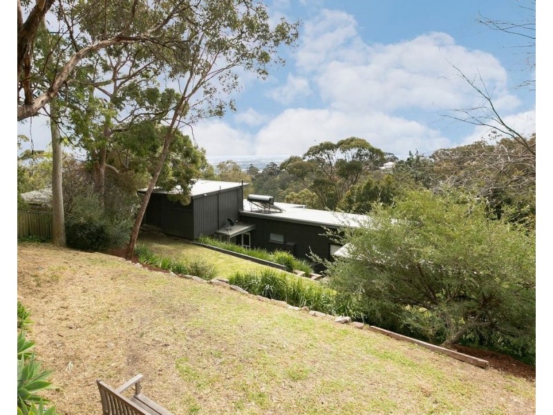 11 Winding Way, Belair SA 5052