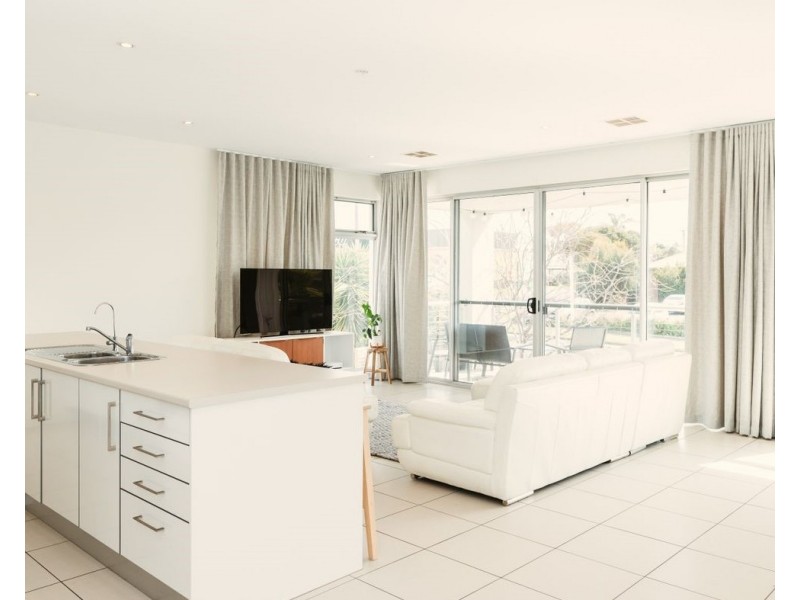 4/294-302 Port Elliot Road, Hayborough SA 5211
