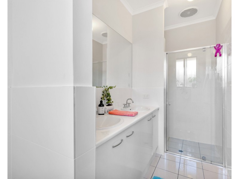 9 Macquarie Parade, Meadows SA 5201