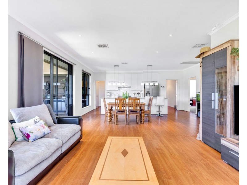 9 Macquarie Parade, Meadows SA 5201