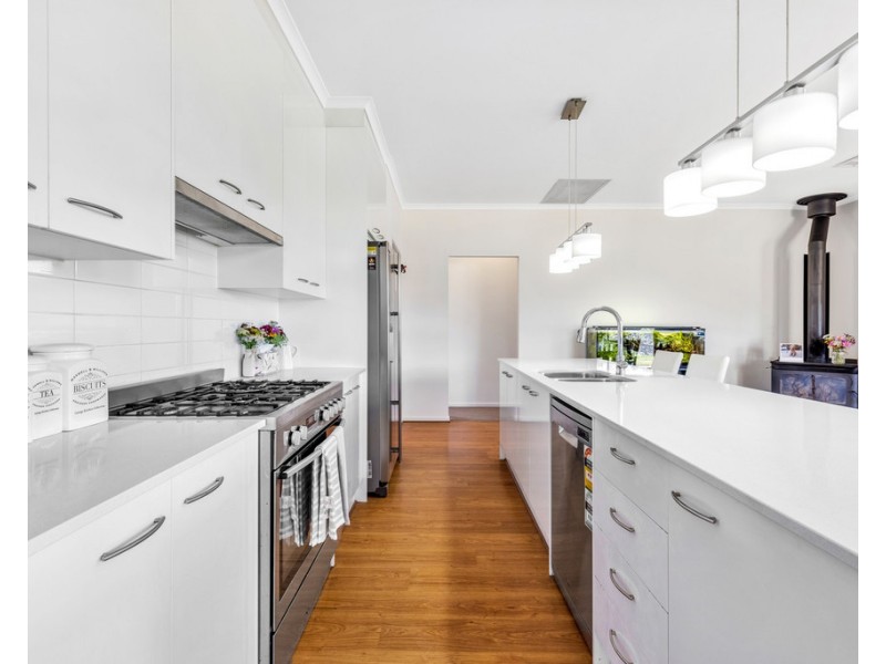 9 Macquarie Parade, Meadows SA 5201