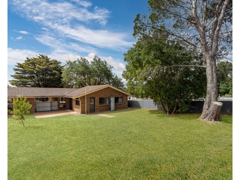 7 Caledonia Avenue, Woodside SA 5244