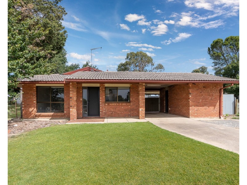 3 Caledonia Avenue, Woodside SA 5244