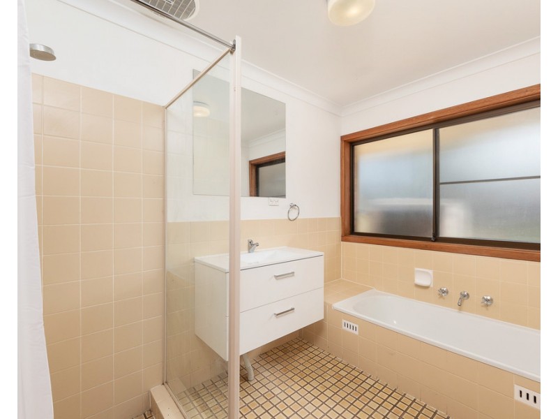 3 Caledonia Avenue, Woodside SA 5244