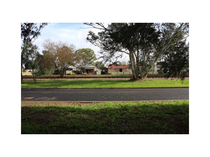 8A Whittaker Terrace, Mount Barker SA 5251