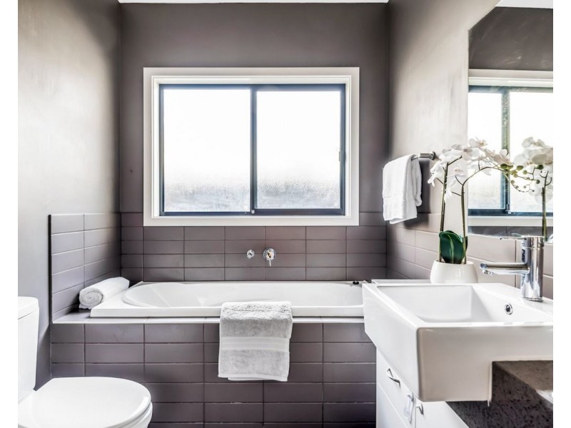 15 The Glenn, Morphett Vale SA 5162