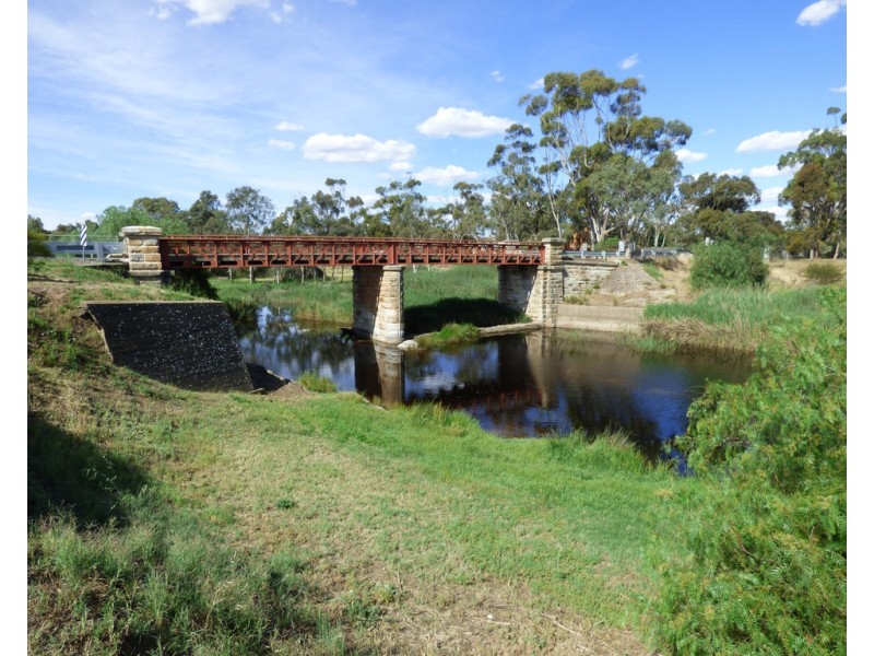 34 and 36 North Terrace, Callington SA 5254
