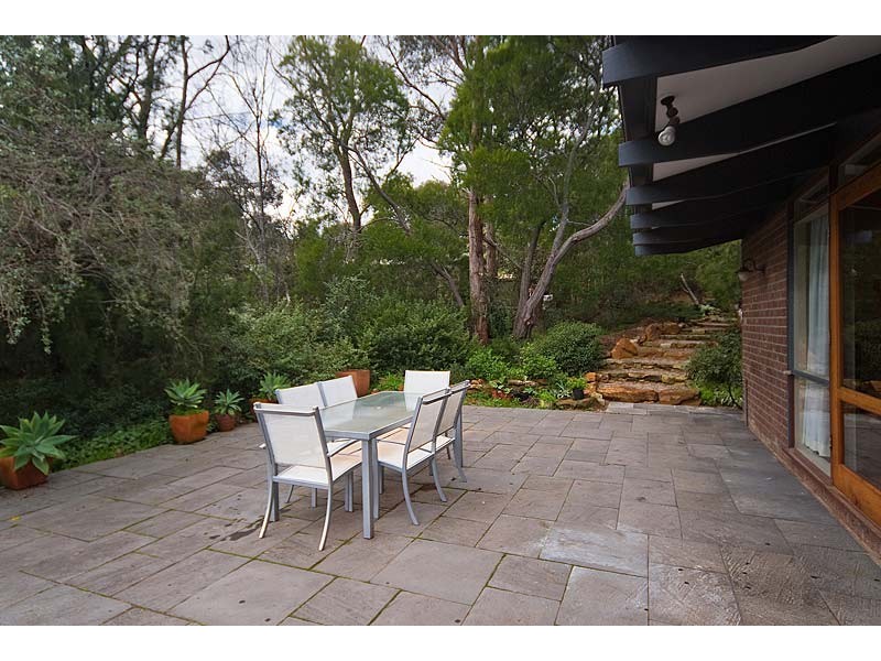 18 Fairview Road, Aldgate SA 5154