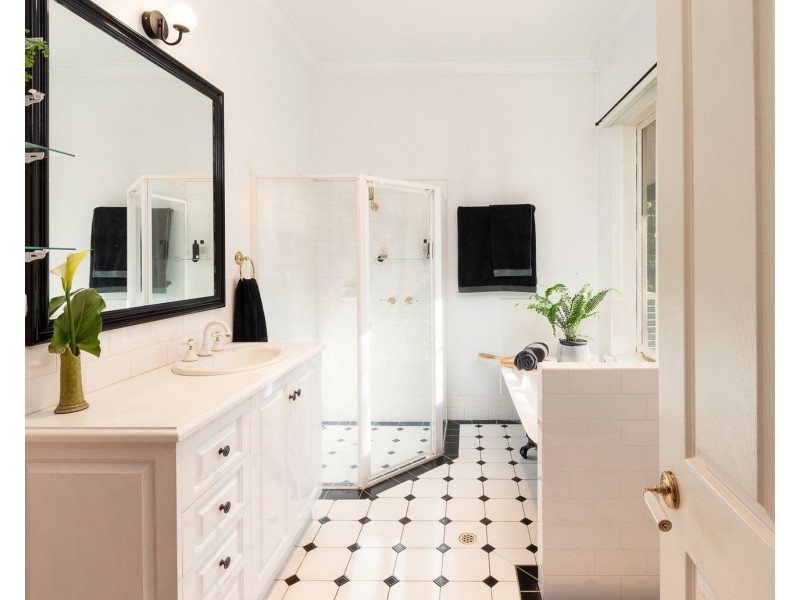142 Clisby Road, Oakbank SA 5243