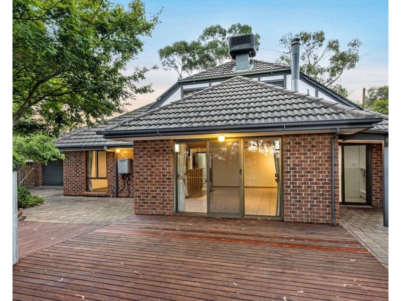 19 Wychwood Grove, Upper Sturt SA 5156