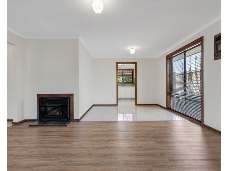 4 Theel Avenue, Birdwood SA 5234