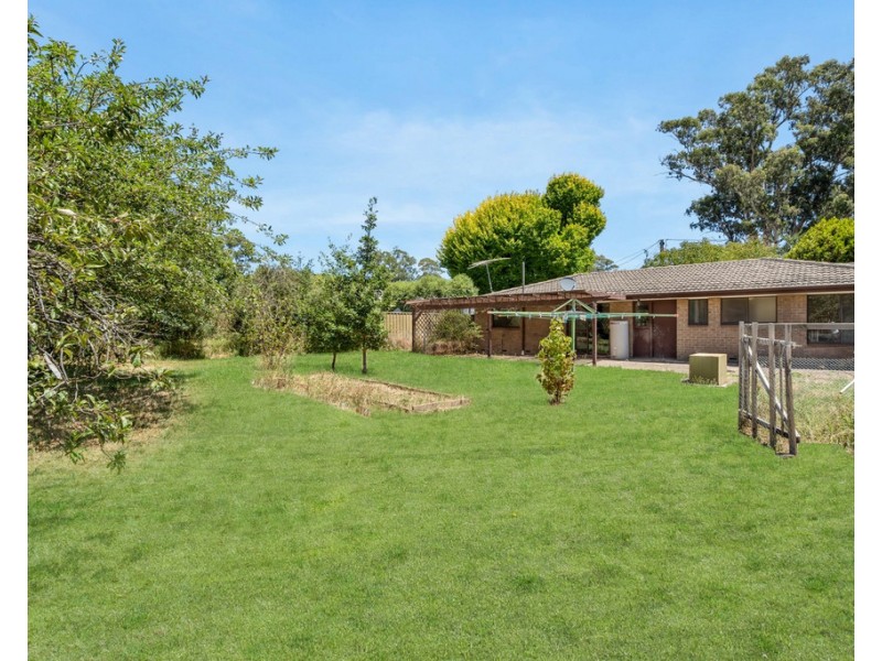 4 Theel Avenue, Birdwood SA 5234