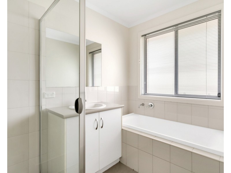 48 Douglas Drive, Mount Barker SA 5251