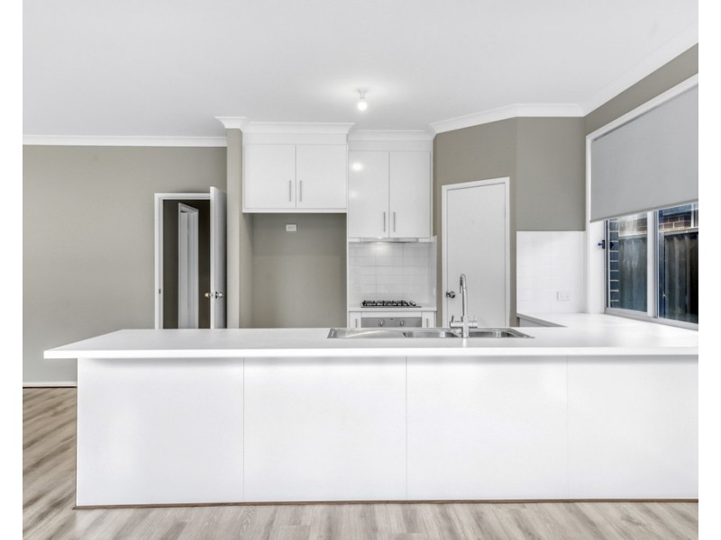 8 Greenwood Street, Mount Barker SA 5251